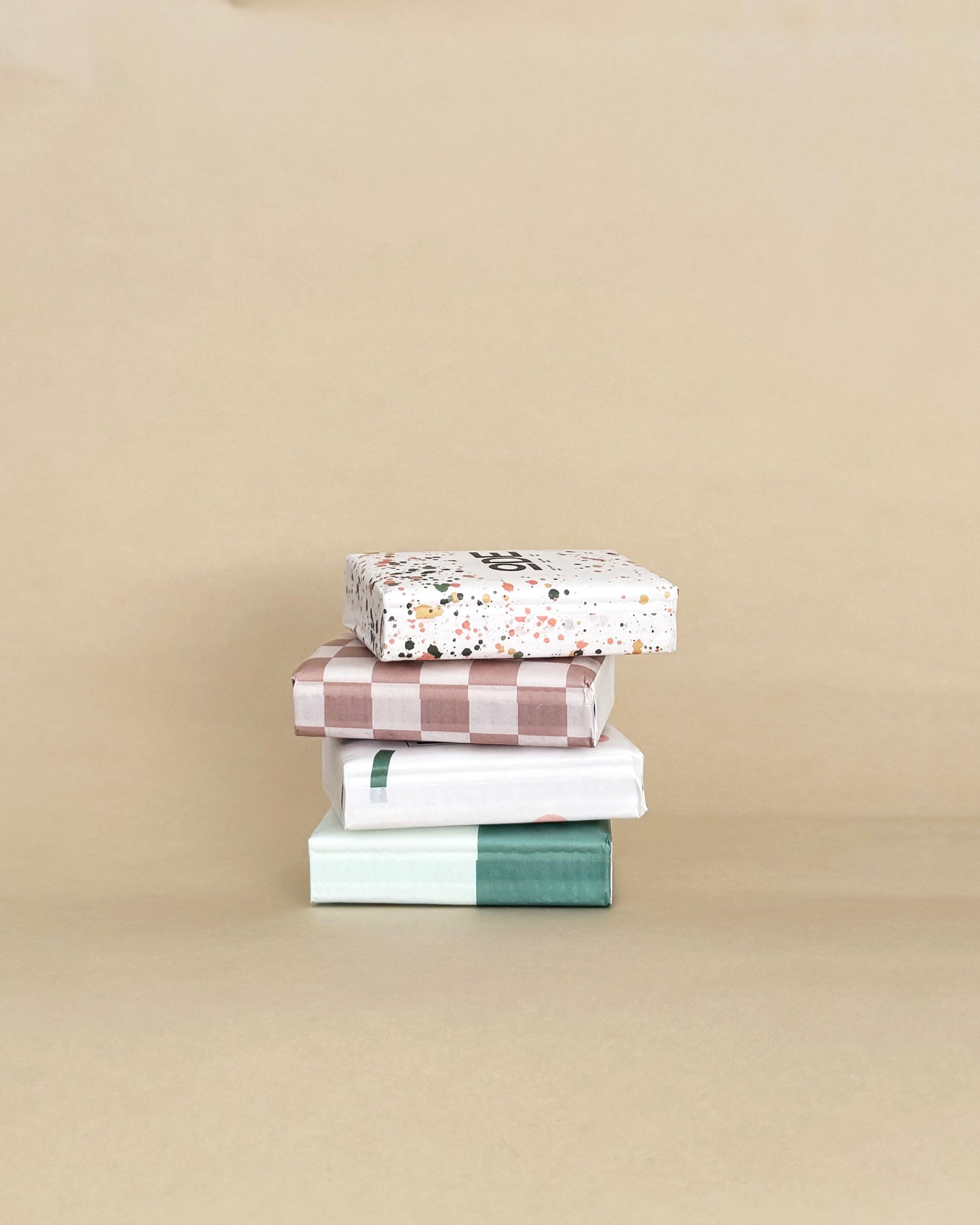 <tc>Mouchoirs en papier avec paquet personnalisé en papier</tc>
